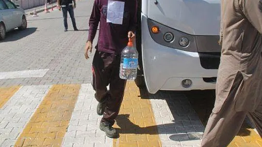 Fethiye'de ormanlık alanda 54 kaçak göçmen yakalandı