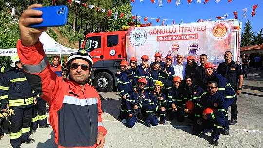 Gönüllü İtfaiyeciler Sertifikalarını Aldı