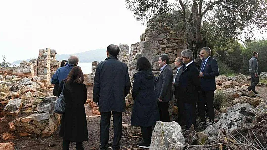 GÜNEY KORE BÜYÜKELÇİSİ LEE, SEDİR ADASI'NI GEZDİ