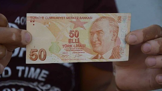 Hatalı basım 50 liraya 20 bin lira istiyor