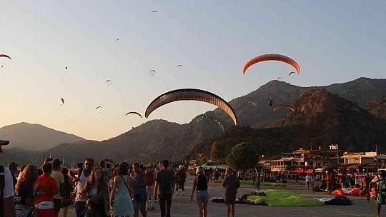 Hava Oyunları Festivali'nde nefes kesen gösteriler