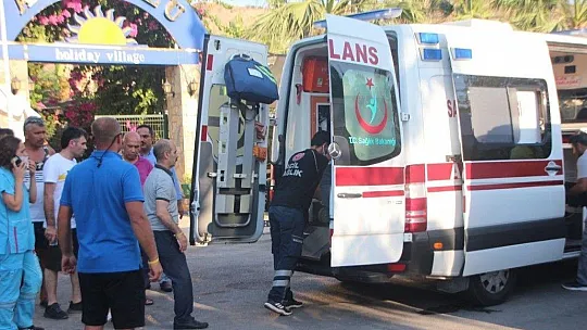 Havuzda boğulma tehlikesi geçiren çocuk kurtarıldı