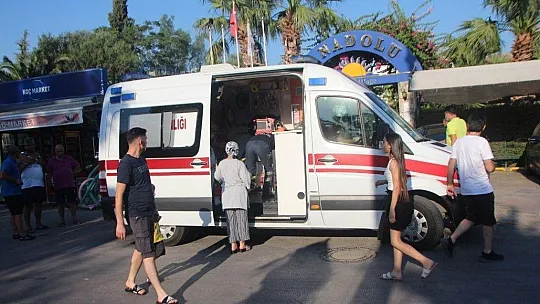 Havuzda boğulma tehlikesi geçiren çocuk kurtarıldı