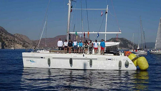 HAYATINI KAYBEDEN HAKEMLER ANILDI