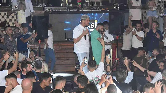 Heijan ve Muti bayramda unutulmaz bir gece yaşattı