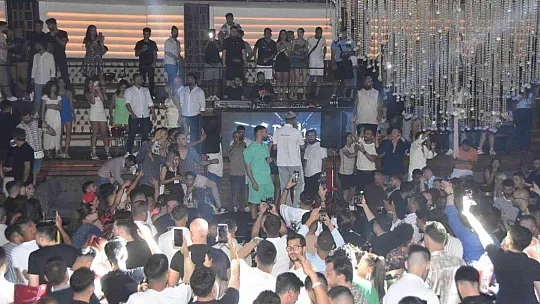 Heijan ve Muti bayramda unutulmaz bir gece yaşattı