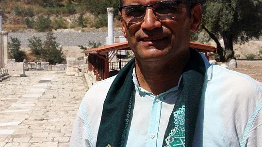 Hekate kutsal alanında sütunlar ortaya çıkıyor