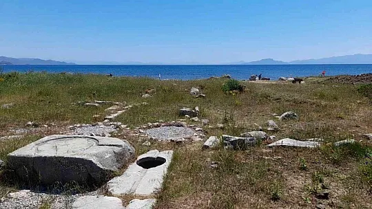 Helenistik dönemden kalma denize sıfır ticaret merkezi gün yüzüne çıkıyor