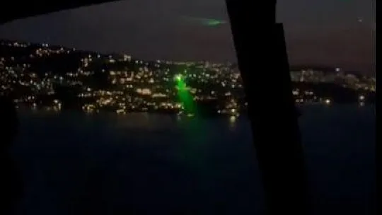 Helikopterine lazer tutulan pilot, 'Lazer geçici körlüğe neden olabilir'