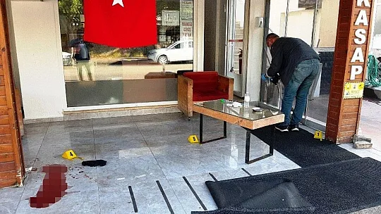 Herkesin gözü önde kurşun yağmuruna tuttu