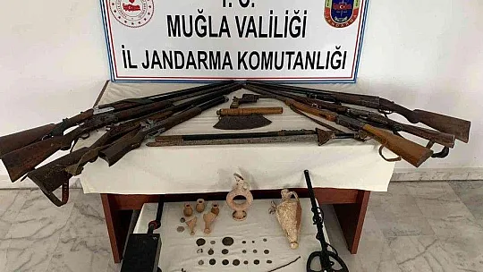 Hitit dönemine ait vazo ele geçirildi