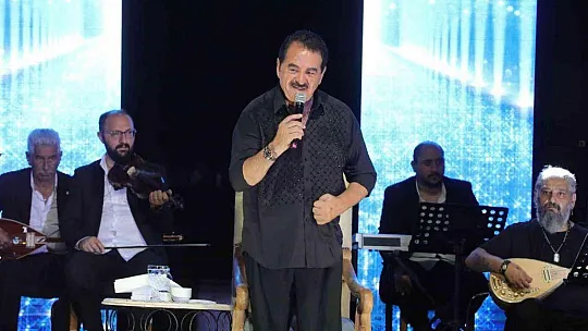 İbrahim Tatlıses 15 yıl aradan sonra Bodrum'da hayranlarıyla buluştu