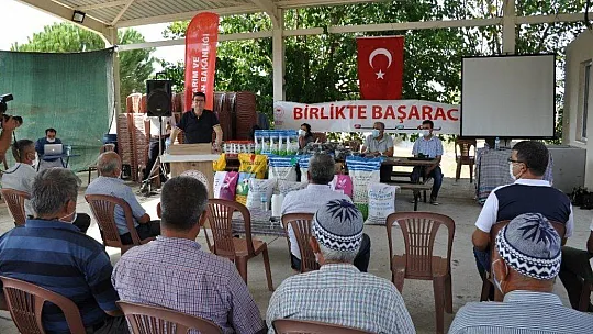 İl Müdürü Saylak, 'Ne zaman üretmek isterseniz, o zaman yanınızda bizleri göreceksiniz'