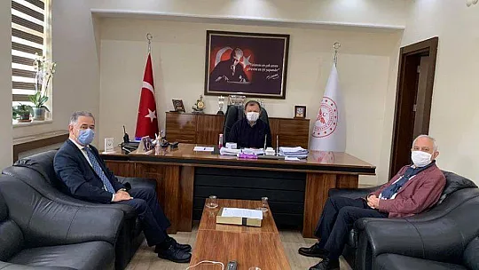 CHP Milletvekili Özcan, COVID-19 Mücadelesini Sıkı Sıkıya Takip Ediyor