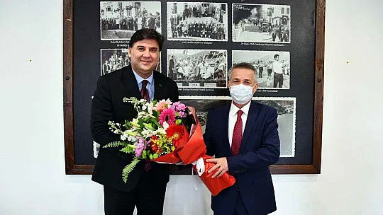 Karaca'ya Öğretmenler Günü Ziyareti