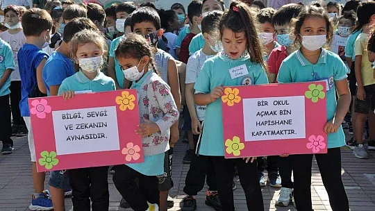 İlköğretim Haftası Milas'ta Kutlandı