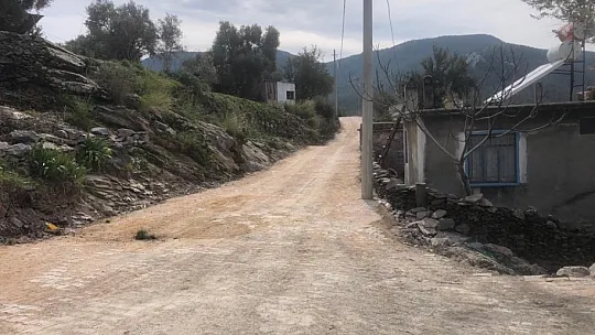 Çiftlik Mahallesi'nde parke kaplama çalışması tamamlandı