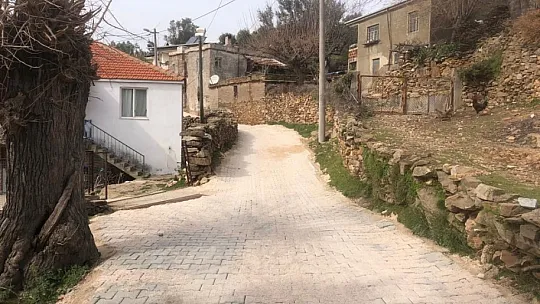 Çiftlik Mahallesi'nde parke kaplama çalışması tamamlandı
