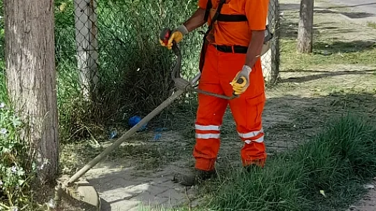 Milas Belediyesi tam kapanmada yoğun çalışıyor