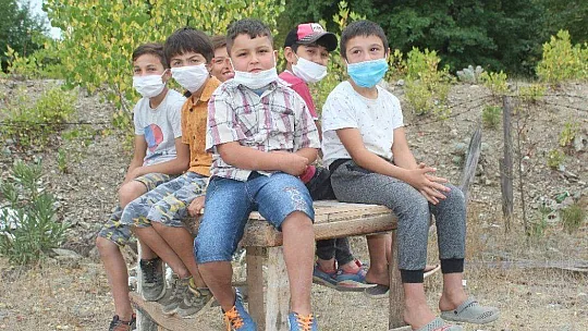 İmamın evi okul oldu, öğrenciler sıraya girdi