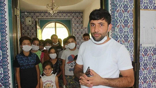 İmamın evi okul oldu, öğrenciler sıraya girdi