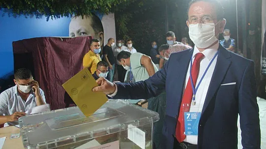 TURGAY ÖZTÜRK, BÜYÜK FARKLA BAŞKAN