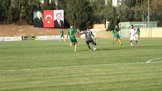 FETHİYESPOR İLK YENİLGİSİNİ ALDI 2-1