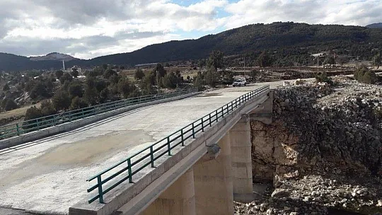 Boğalar'ın hasretle beklediği köprü tamamlandı