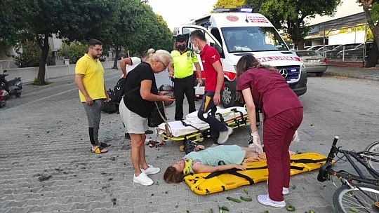 Motosiklet ile bisiklet çarpıştı, 2 yaralı
