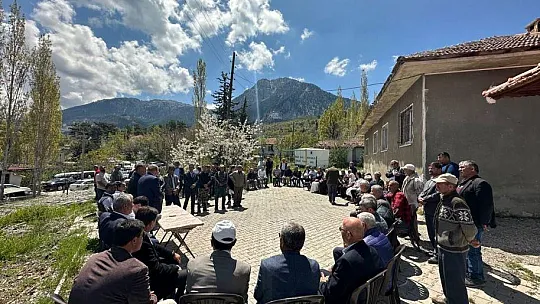 Yakup Otgöz, Seydikemerli vatandaşlarla bayramlaştı