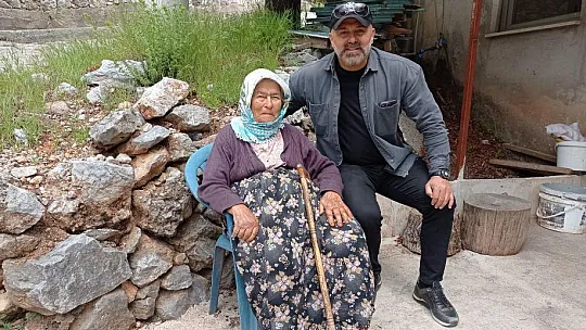 Ak Parti saha çalışmalarına çıkarma yaptı