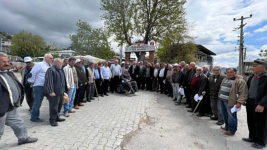 CHP'li vekiller Seydikemer'de vatandaşlarla buluştu