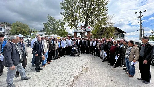 CHP'li vekiller Seydikemer'de vatandaşlarla buluştu