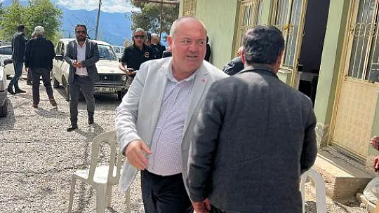CHP'li vekiller Seydikemer'de vatandaşlarla buluştu