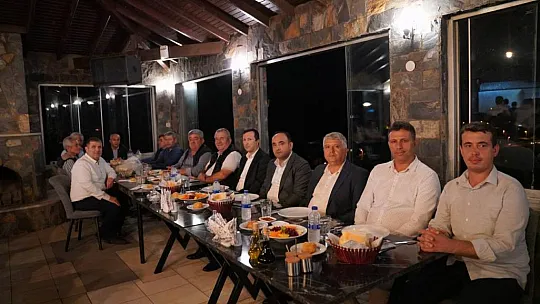 Başkan Akdenizli, Teşkilat Yemeğine Katıldı