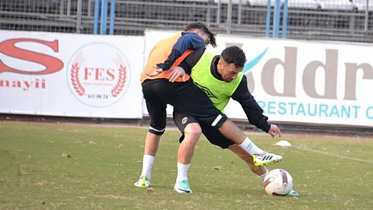 Fethiyespor'da Arnavutköy Mesaisi Başladı