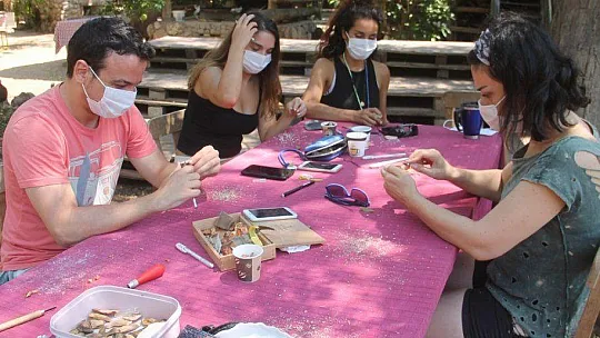 BU KAMPTA SANAT VE DOĞA İÇ İÇE