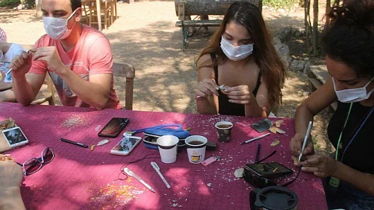 BU KAMPTA SANAT VE DOĞA İÇ İÇE