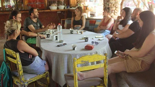 BU KAMPTA SANAT VE DOĞA İÇ İÇE