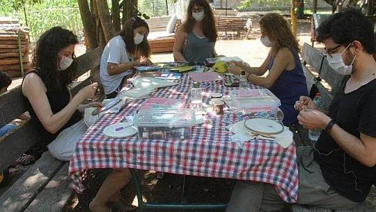 BU KAMPTA SANAT VE DOĞA İÇ İÇE