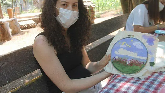 BU KAMPTA SANAT VE DOĞA İÇ İÇE