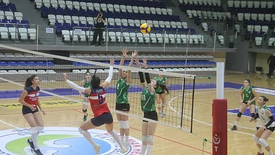Fethiye'nin Sultanları ilk yarıyı yenilgisiz kapattı 3-0