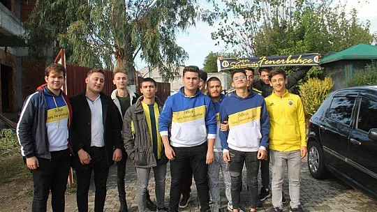 Fethiye Lise GFB'den takımlarına tam destek