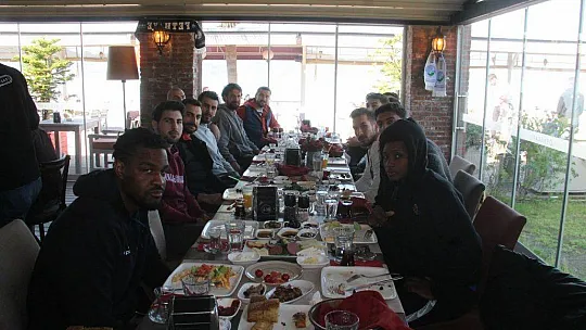 Denizatı Restoran'ın konuğu oldular