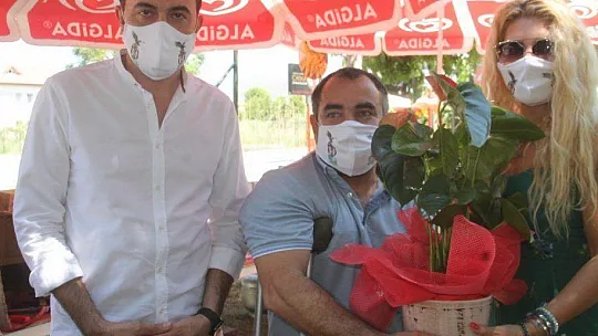 BEŞİKTAŞLILAR'DAN SAKATLAR DERNEĞİ'NE ZİYARET