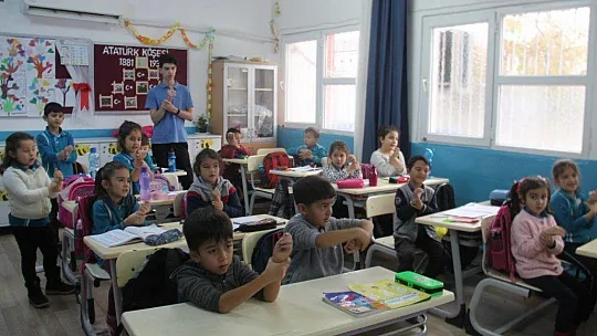 'Minik Eller Su ve Sabunla Buluşuyor'