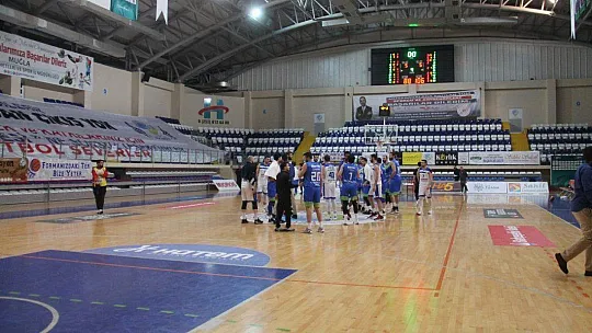 Sessiz maçın kazananı Merkez Efendi 88-106