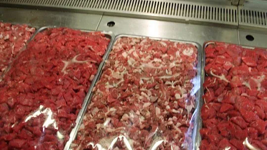 Metiner, 'Etinizi güvendiğiniz yerden alın' 