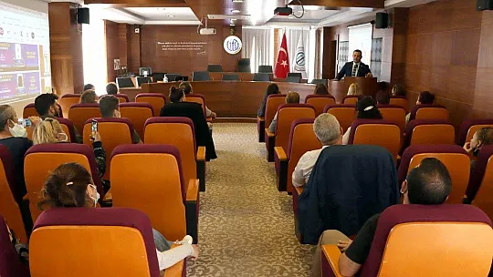 FTSO'nun e-ticaret bilgilendirme seminerine yoğun ilgi