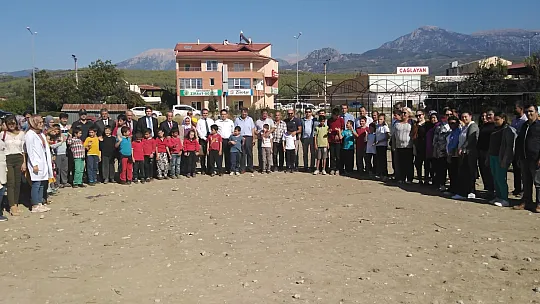 Özel çocukların toprağa dokunma sevinci